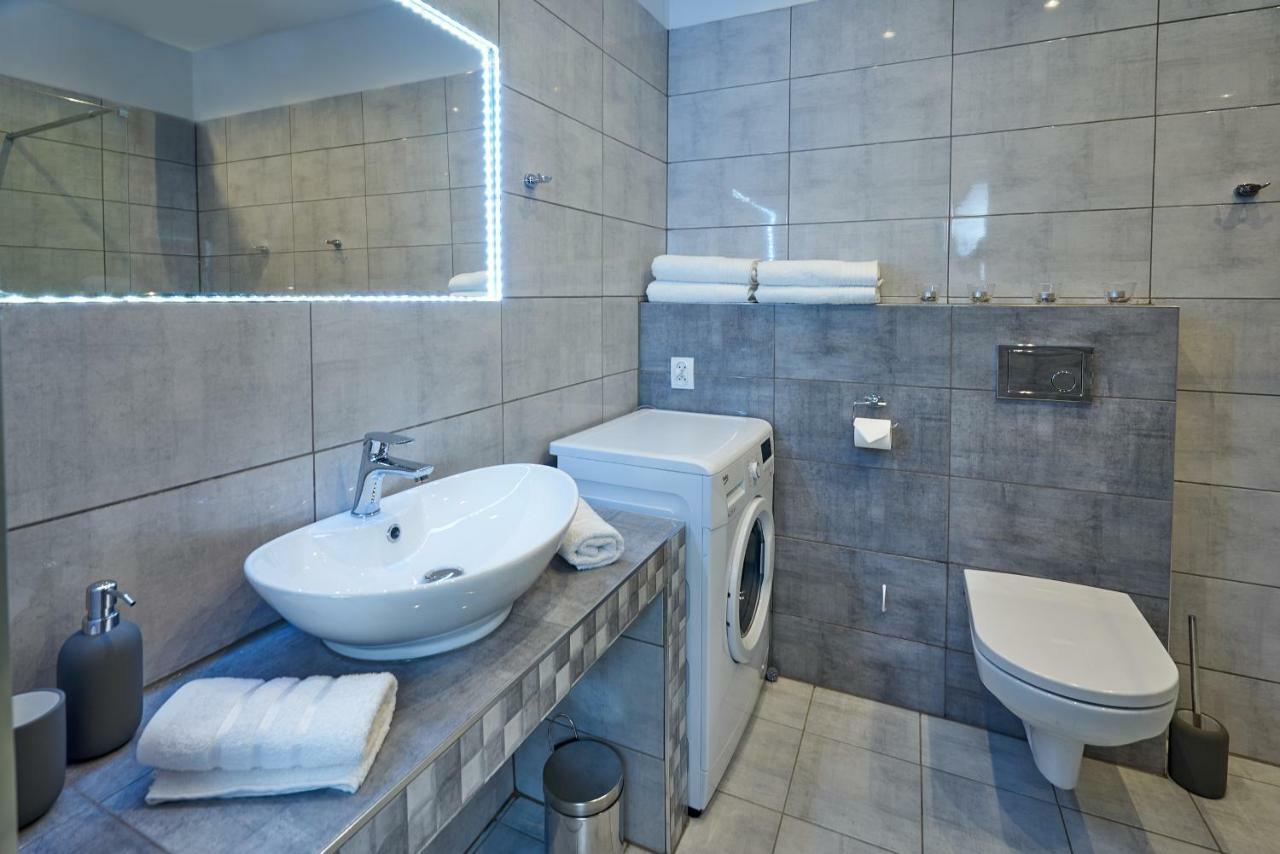 Apartament Winnica Centrum Зелена Гура Екстер'єр фото